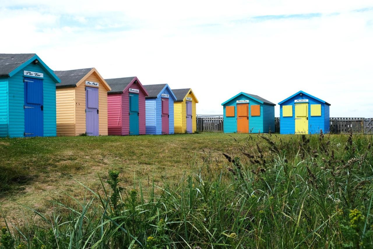The Anchorage - Sea Views And On Doorstep Amble